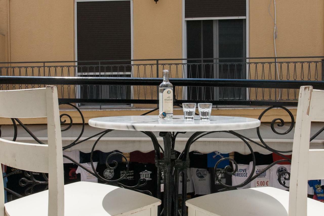 Step One | Luxury Suites Right In The Heart Of Acropolis Next To Metro Station Athens Exterior photo