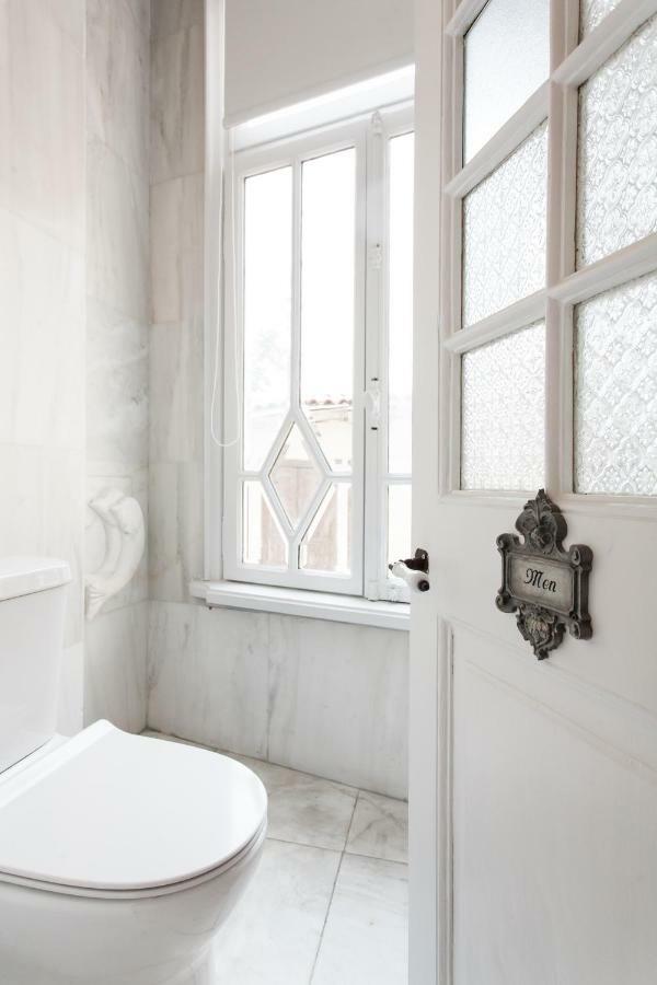 Step One | Luxury Suites Right In The Heart Of Acropolis Next To Metro Station Athens Exterior photo