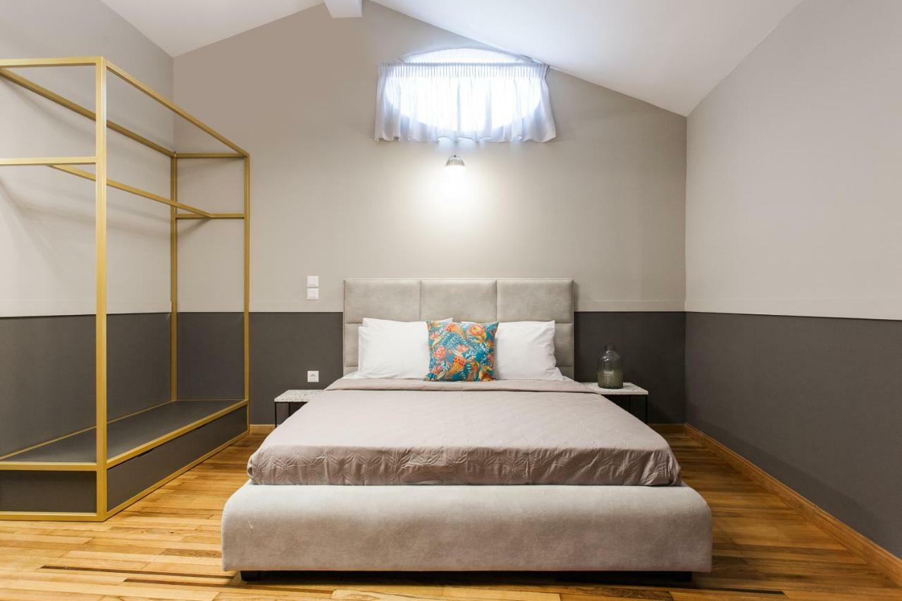 Step One | Luxury Suites Right In The Heart Of Acropolis Next To Metro Station Athens Exterior photo